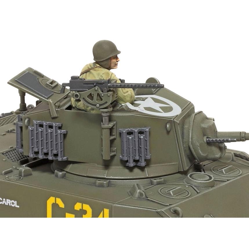 1/48 US Light Tank M5A1 Stuart