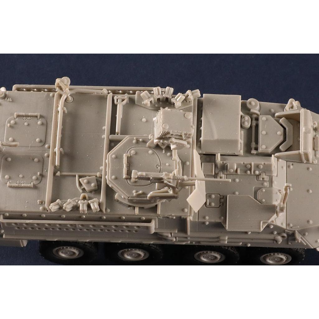1/72 M1127 Stryker Reconnaissance Vehicle (RV) Plastic Model Kit