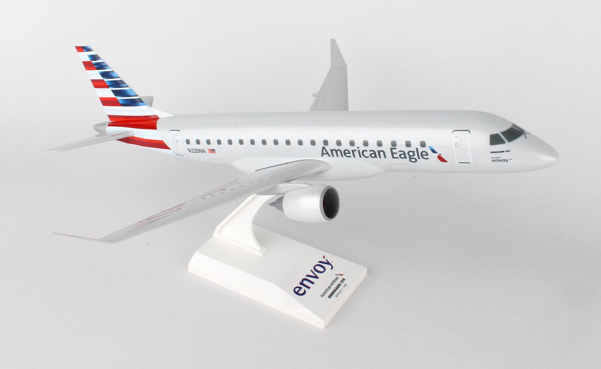 SKR902 SKYMARKS AMERICAN E175 1/100 ENVOY